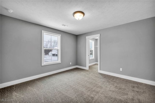 3141 WOODSTONE LANE, Avon, OH 44011