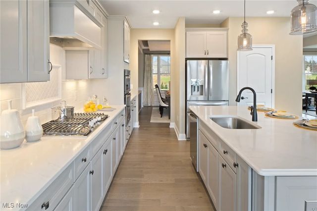 3141 WOODSTONE LANE, Avon, OH 44011