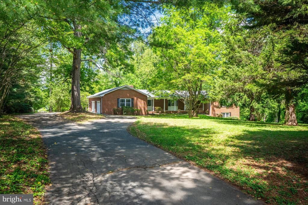 3000 EARLYSVILLE RD, Earlysville, VA 22936