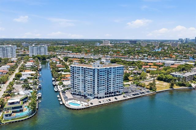11930 N Bayshore Dr 609, North Miami, FL 33181