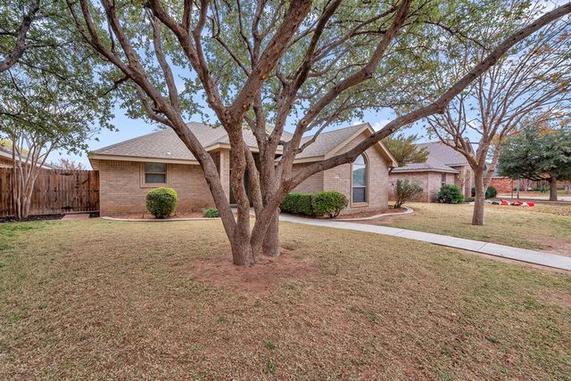 5621 Llano, Midland, TX 79707