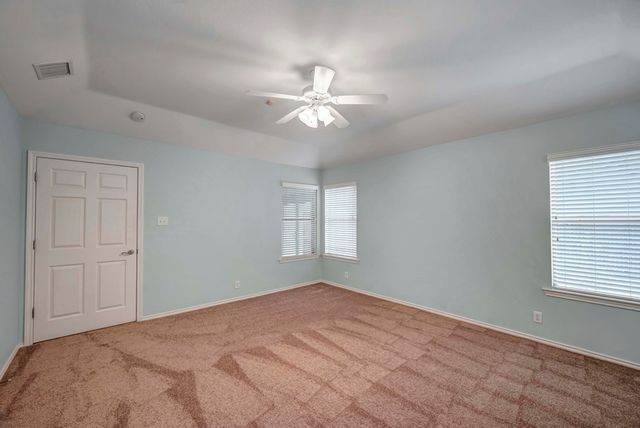 5621 Llano, Midland, TX 79707