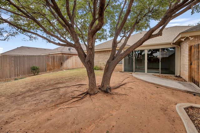 5621 Llano, Midland, TX 79707