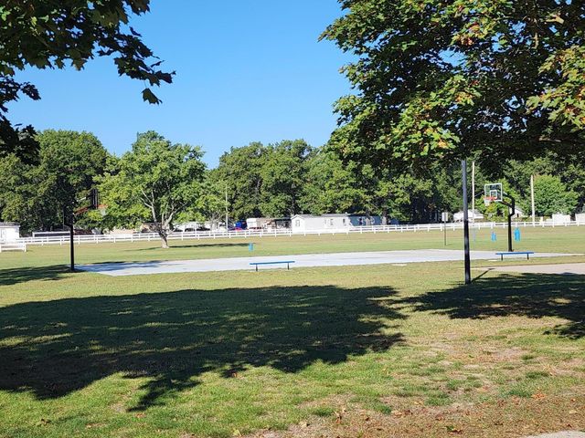 4210 Pepperwood Trail, Muskegon, MI 49442