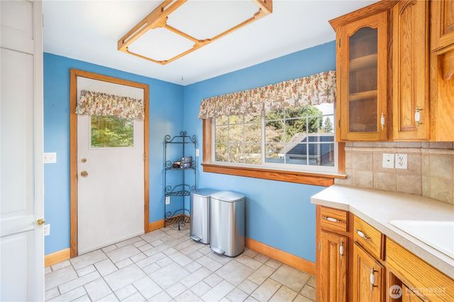 4121 N 18th Street, Tacoma, WA 98406