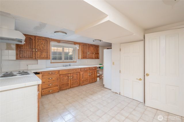 4121 N 18th Street, Tacoma, WA 98406