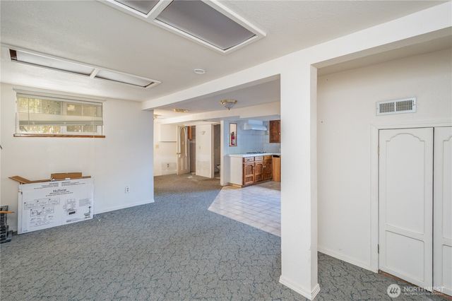 4121 N 18th Street, Tacoma, WA 98406