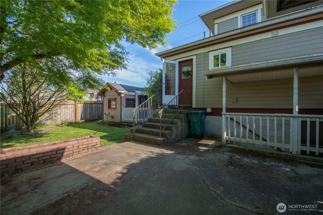 4121 N 18th Street, Tacoma, WA 98406