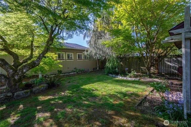 4121 N 18th Street, Tacoma, WA 98406