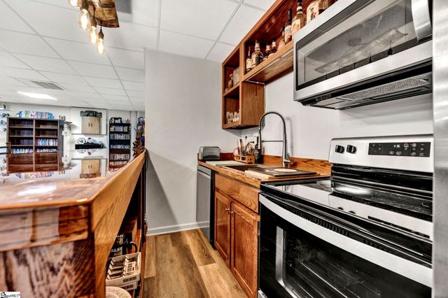 36 Prince Williams Court, Simpsonville, SC 29681