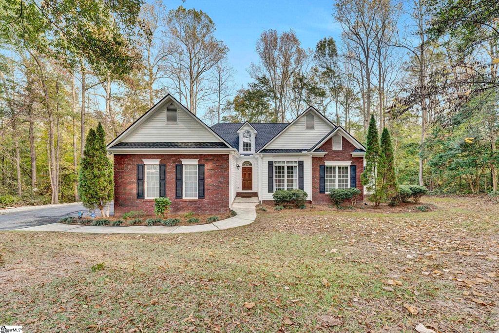 36 Prince Williams Court, Simpsonville, SC 29681