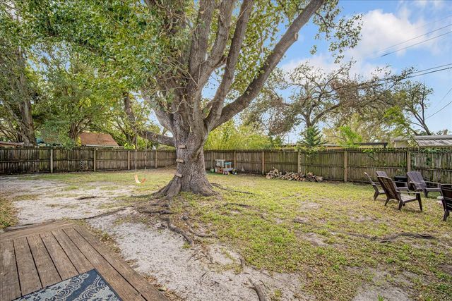 9064 93RD STREET, Seminole, FL 33777