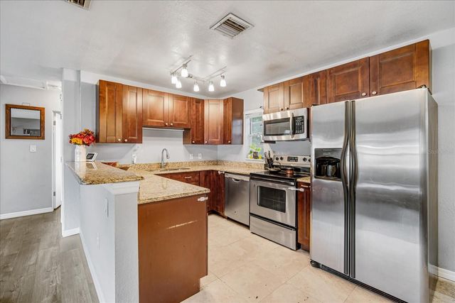 9064 93RD STREET, Seminole, FL 33777