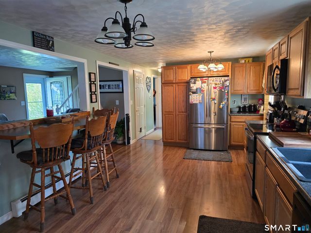 15 Van Buren Road, Enfield, CT 06082