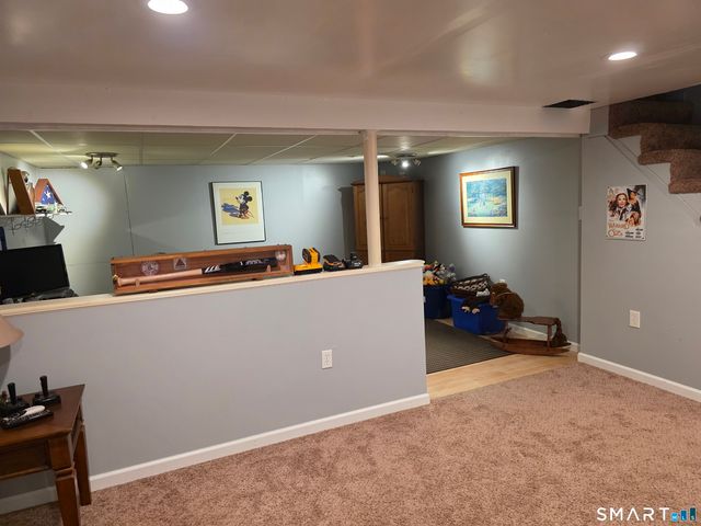 15 Van Buren Road, Enfield, CT 06082