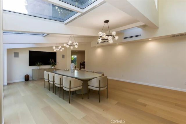 6512 Firmament, Van Nuys, CA 91406
