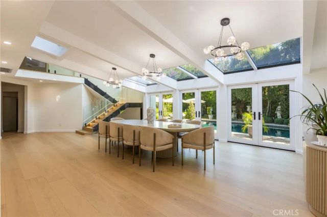 6512 Firmament, Van Nuys, CA 91406
