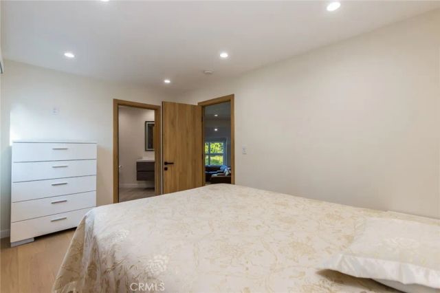 6512 Firmament, Van Nuys, CA 91406