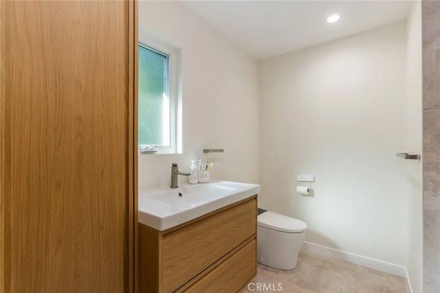 6512 Firmament, Van Nuys, CA 91406