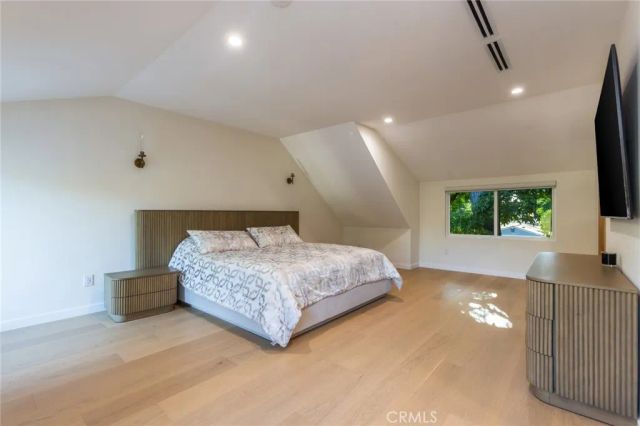 6512 Firmament, Van Nuys, CA 91406