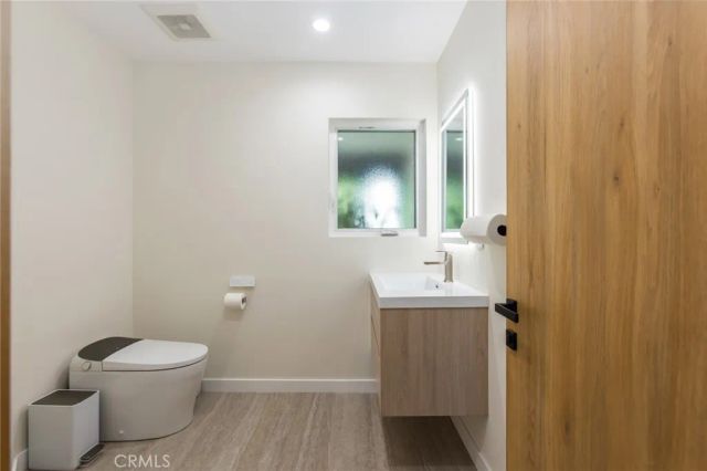 6512 Firmament, Van Nuys, CA 91406