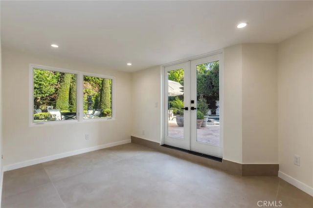 6512 Firmament, Van Nuys, CA 91406