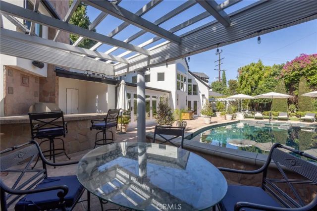 6512 Firmament, Van Nuys, CA 91406