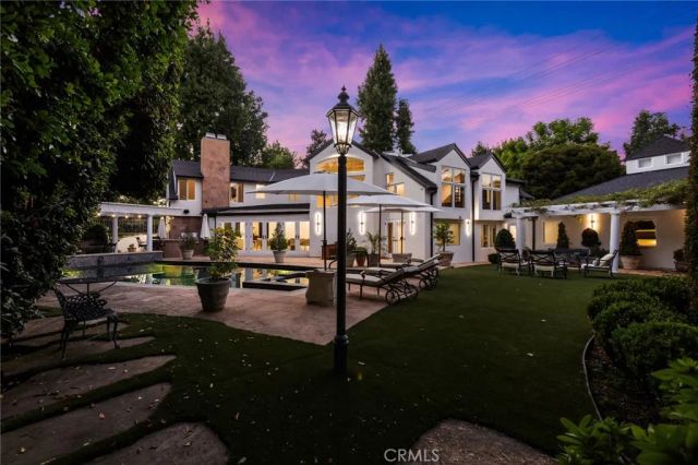 6512 Firmament, Van Nuys, CA 91406