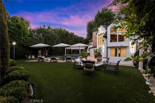 6512 Firmament, Van Nuys, CA 91406