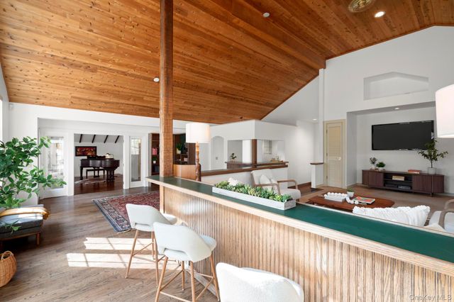 381 West Mountain Road, Ridgefield, CT 06877