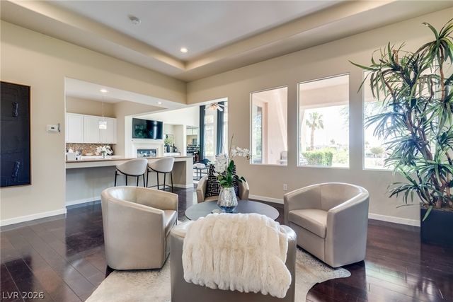 2854 Dove Run Creek Drive, Las Vegas, NV 89135