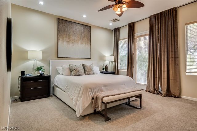 2854 Dove Run Creek Drive, Las Vegas, NV 89135