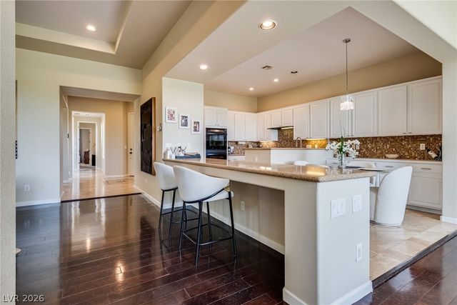 2854 Dove Run Creek Drive, Las Vegas, NV 89135