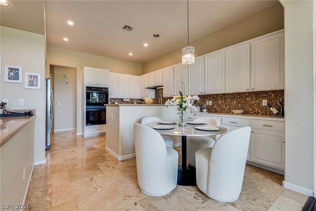 2854 Dove Run Creek Drive, Las Vegas, NV 89135