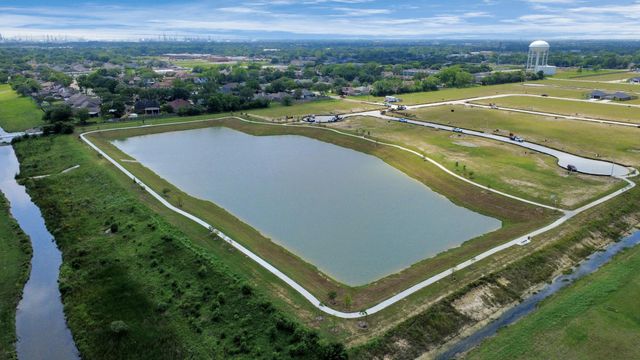 2105 Cypress Grove Drive, Texas City, TX 77590