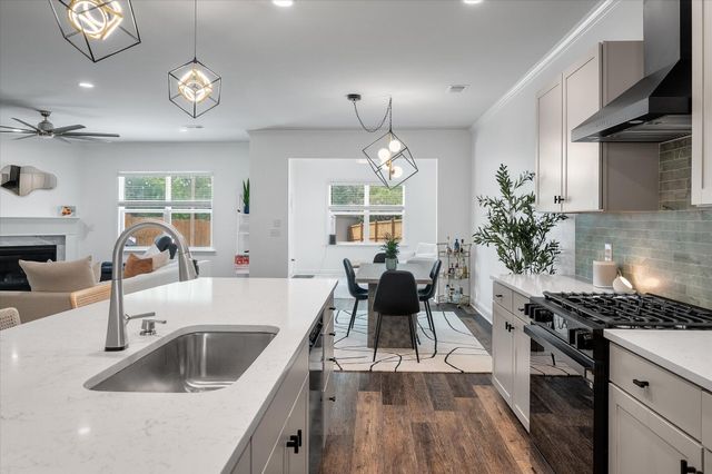 2009 Elvington Road, Johns Island, SC 29455