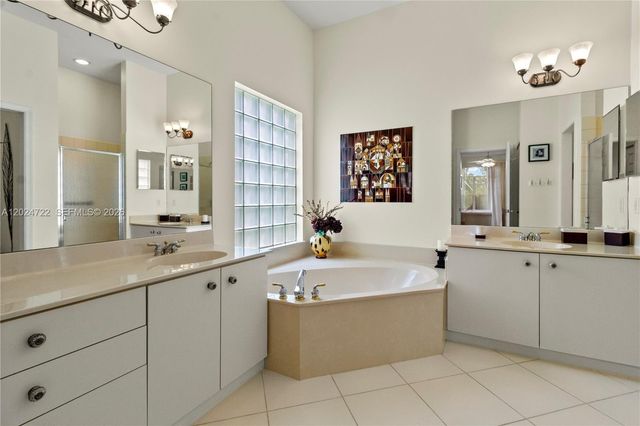 10776 Grande Palladium Way, Boynton Beach, FL 33436