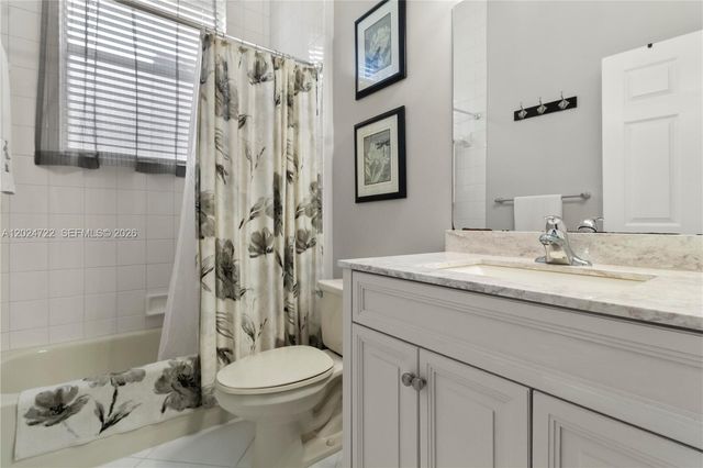 10776 Grande Palladium Way, Boynton Beach, FL 33436