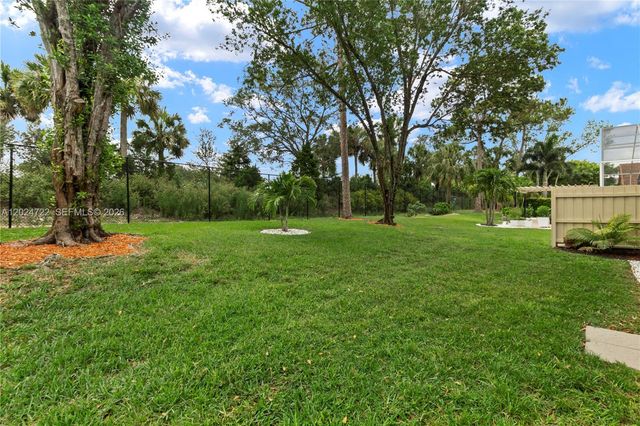 10776 Grande Palladium Way, Boynton Beach, FL 33436