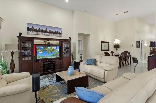 10776 Grande Palladium Way, Boynton Beach, FL 33436