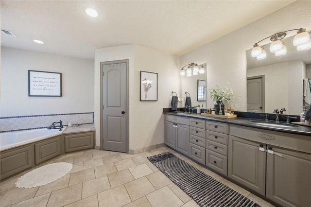 6910 Fm 2494, Athens, TX 75751