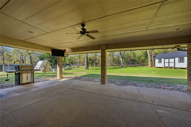 6910 Fm 2494, Athens, TX 75751