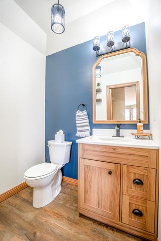 294 57th Avenue NE, Willmar, MN 56201