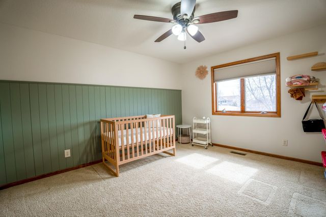 294 57th Avenue NE, Willmar, MN 56201
