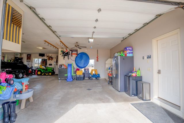 294 57th Avenue NE, Willmar, MN 56201