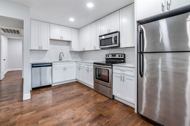 5444 Gaston Avenue 202, Dallas, TX 75214
