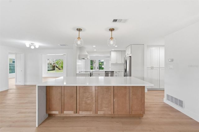 2150 SARAZEN DRIVE, Dunedin, FL 34698