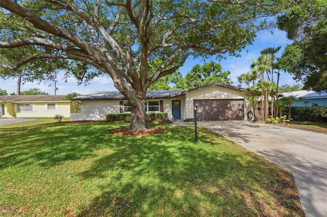 2150 SARAZEN DRIVE, Dunedin, FL 34698