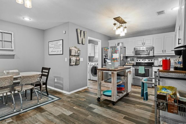 103 Centerview Court, Searcy, AR 72143