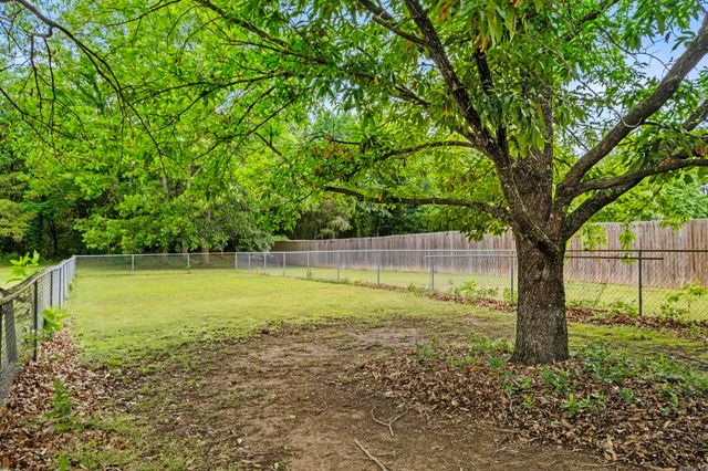 103 Centerview Court, Searcy, AR 72143